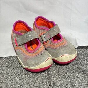 Plae Emme Sporty Jane Silver & Pink Size 7 Toddler